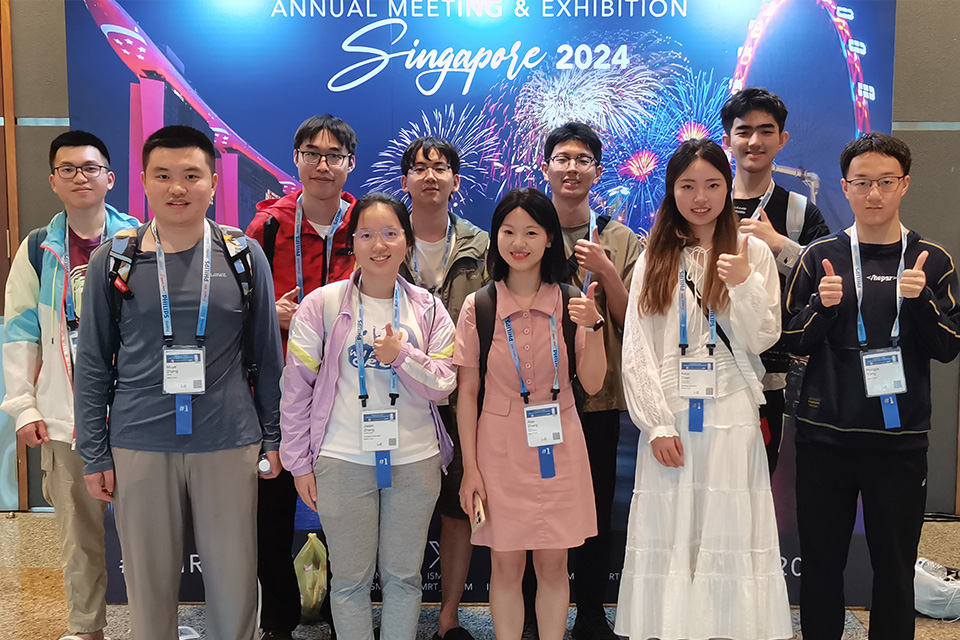 20231211-清华大学生物医学工程学院 BIRTH 实验室成员参加2023新加坡人工智能健康峰会并获奖